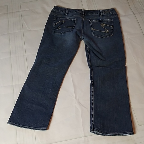 SILVER Santorini Capri Jeans Medium Wash Size 31 - Picture 4 of 9